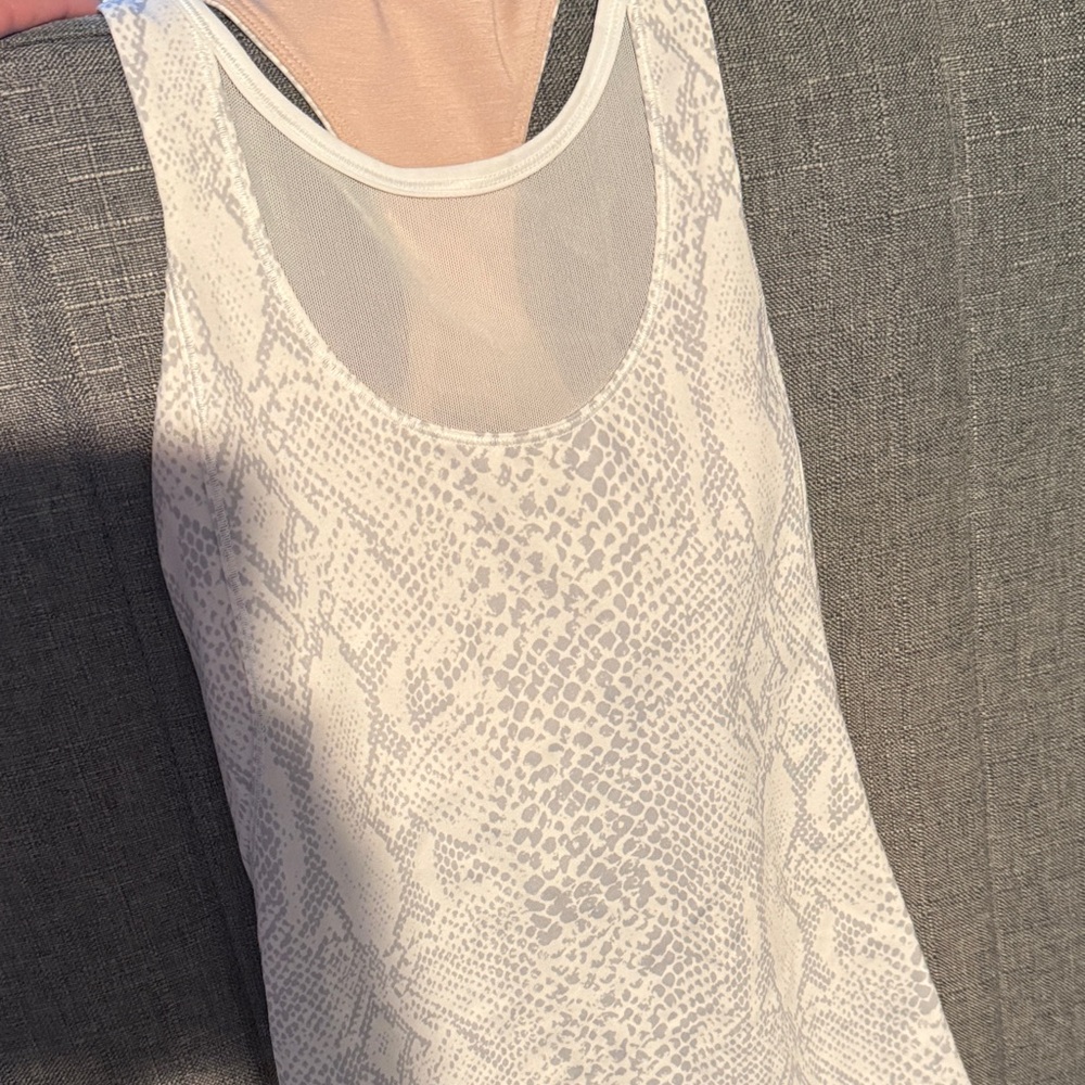 Lululemon White Snake-Print Racerback Tank size 2